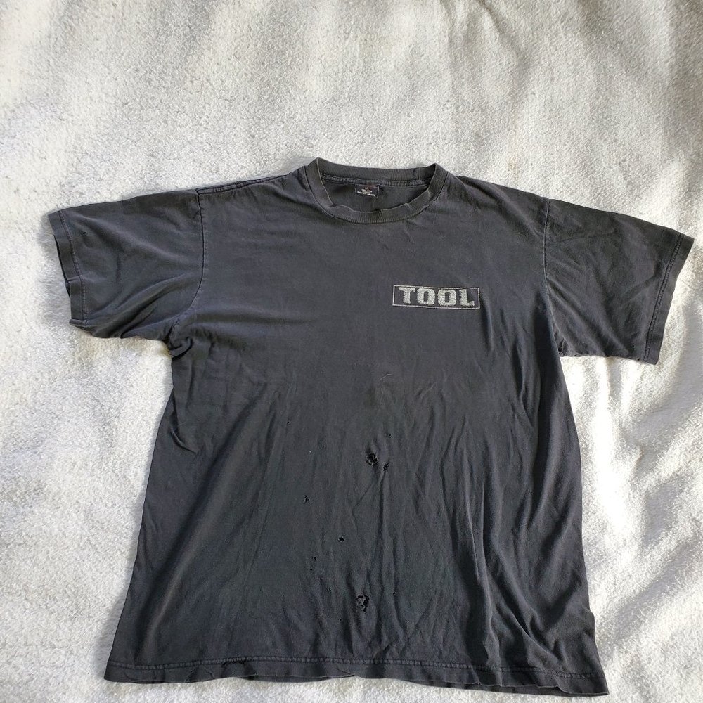 Vintage 1997 Tool Aenima Alien Fetus Giant Distressed/Grunge T Shirt, Sz XL